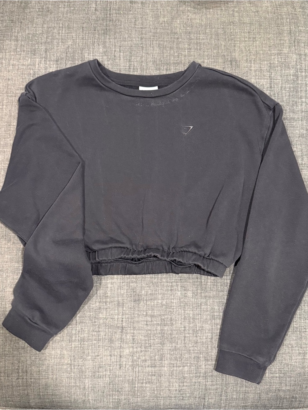 Gymshark X Whitney Simmons V3 Pullover Cropped Sweatshirt with Logo Tag
